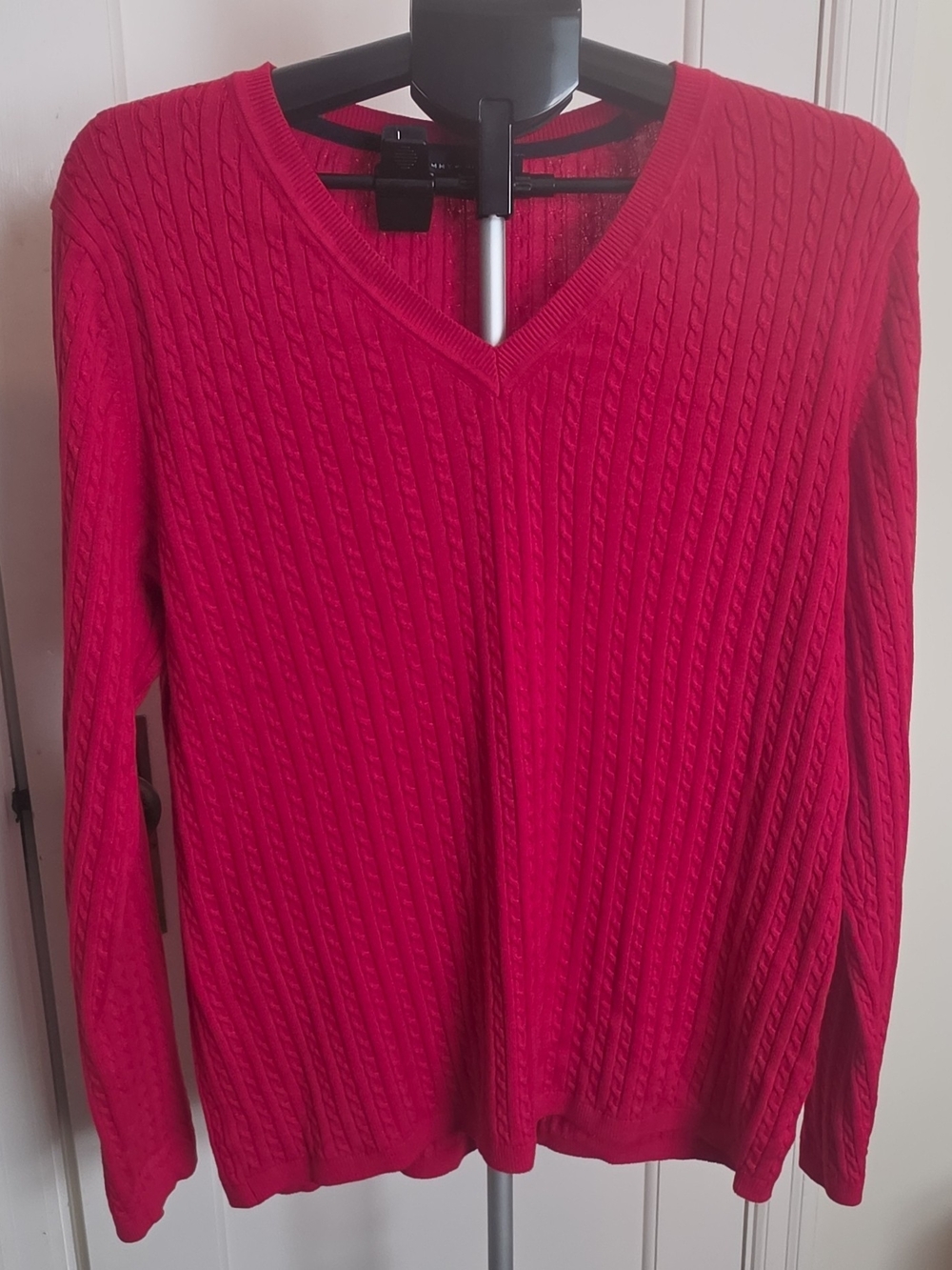 Tommy Hilfiger Women's V-Neck Cable Knit Sweater - Bright Red